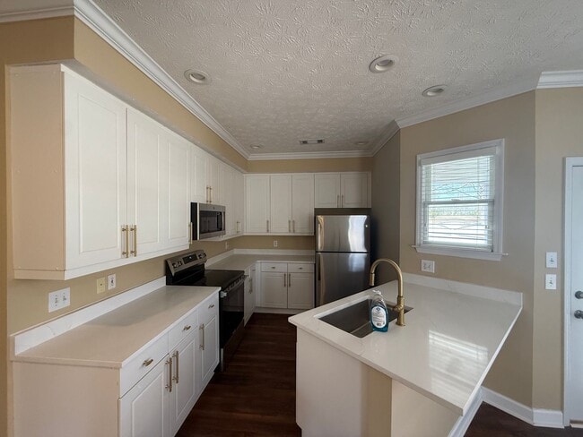 Photo - Great 3 Bedroom Twin Home in Ogletree Village