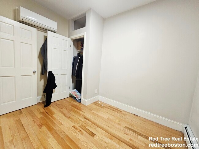 Photo - 51 Joy St Unit 1R