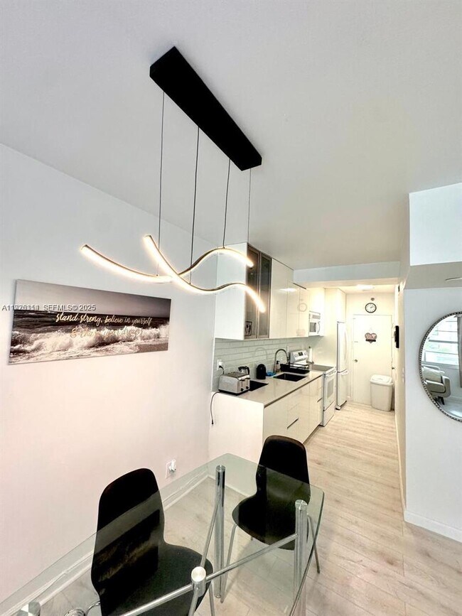 Photo - 100 Lincoln Rd Unit 430