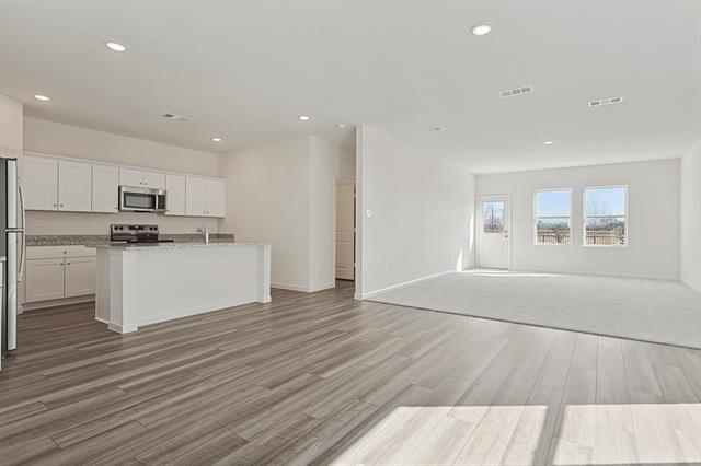 Photo - 2106 Harebell Dr