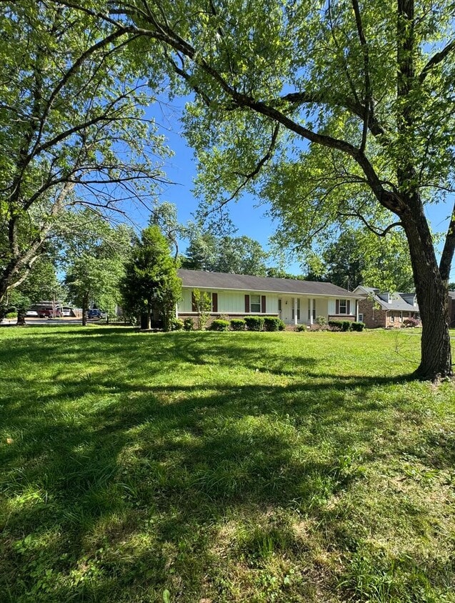 Stunning 3-Bedroom Home in an Amazing Fran... - Stunning 3-Bedroom Home in an Amazing Fran...