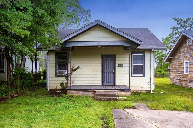 Building Photo - 1303 Division St Rental