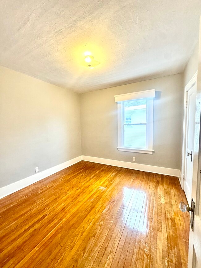 Photo - 2604 Sunset Ave