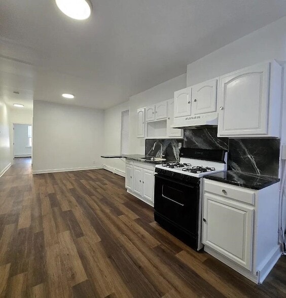 Building Photo - 41 Wallis Ave Rental