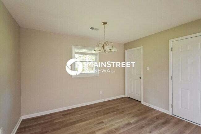 3 Bedroom Pet-Friendly Home in COVINGTON, GA with Main Street Renewal