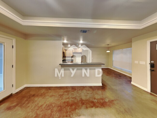 Photo - 121 Jolin Ln