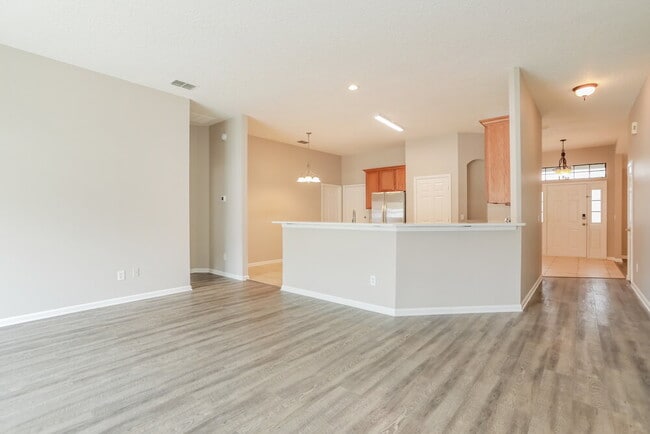 Photo - 3039 Stonewood Way