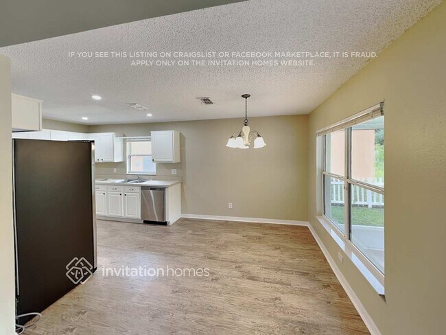 Photo - 340 Snook Way