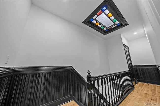 Photo - 581 Decatur St