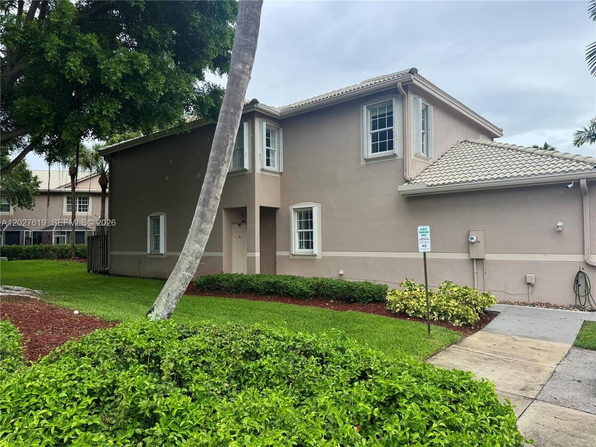 Photo - 1801 Salerno Cir