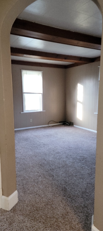 Photo - 404 Wampum Ave