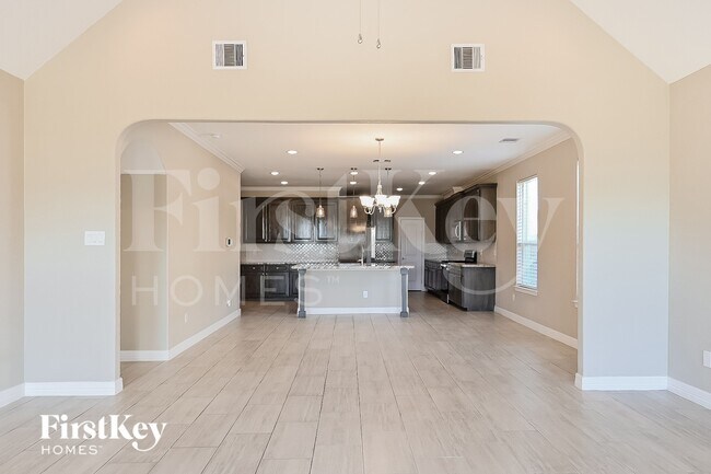 Photo - 215 Brazos Dr