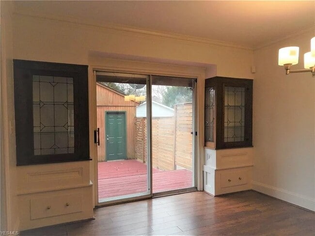 Photo - 3140 Corydon Rd