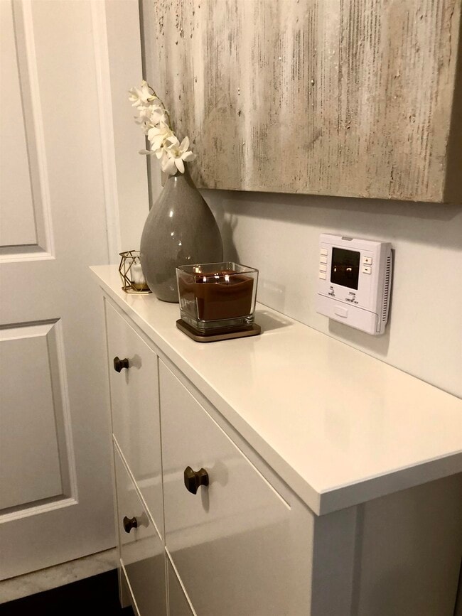 Photo - 1901 Summit Ave Unidad 304