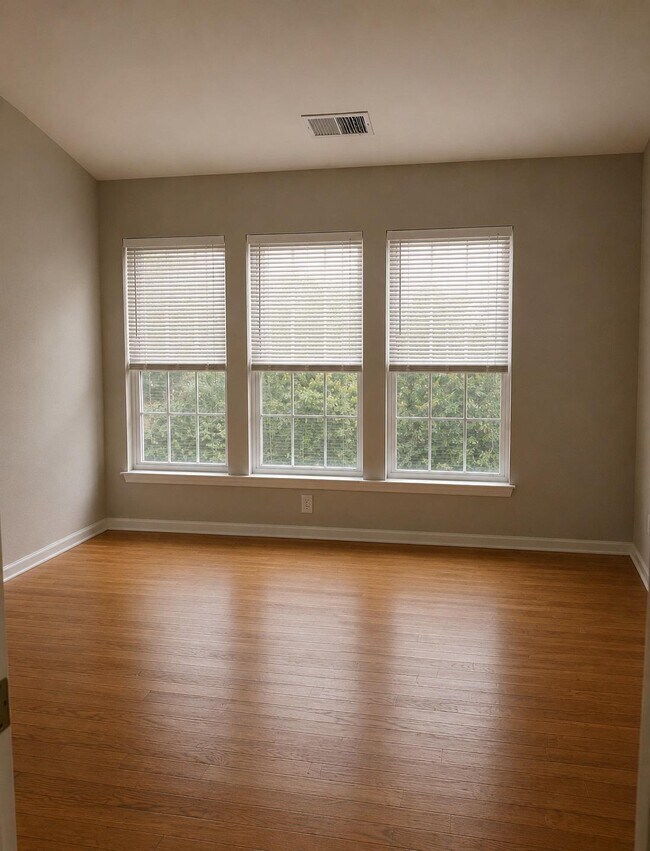Photo - 21002 Kittanning Ln