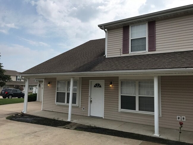 Building Photo - 1704-1706-1706 Juniper Dr