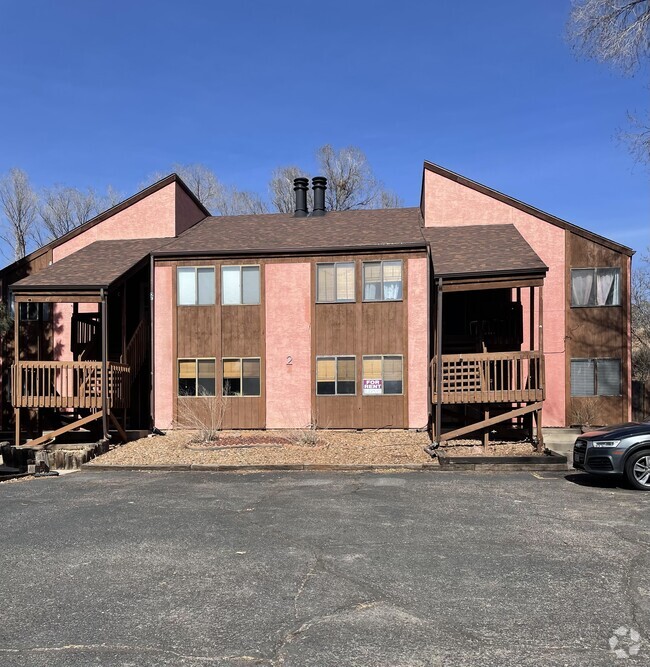 Building Photo - 52 El Paso Blvd Unit #2B Rental
