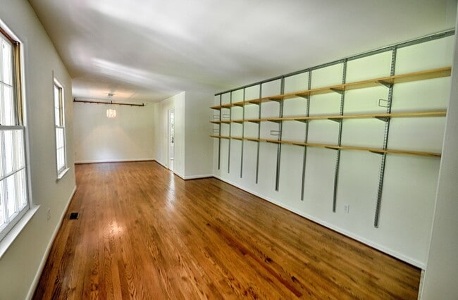 Photo - Lovely Ranch in Hope Valley North - Durham