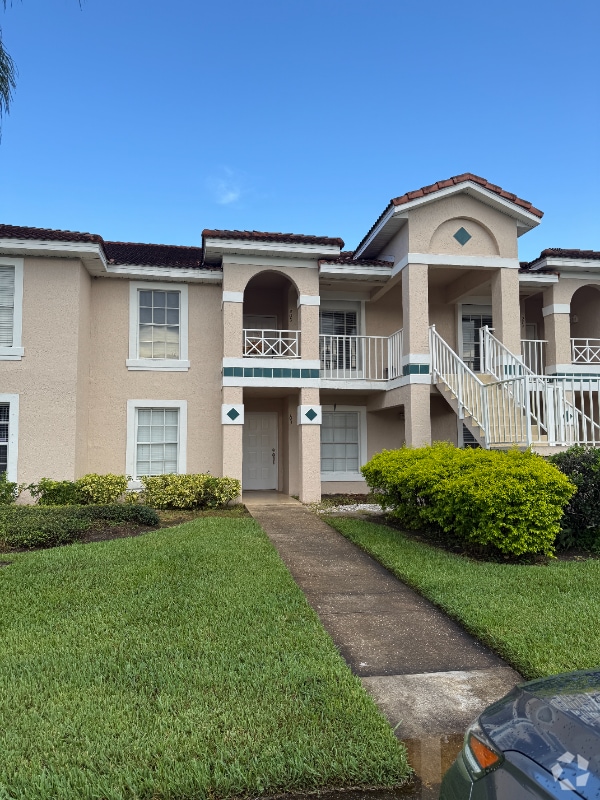 Building Photo - 13829 Timberland Dr Rental