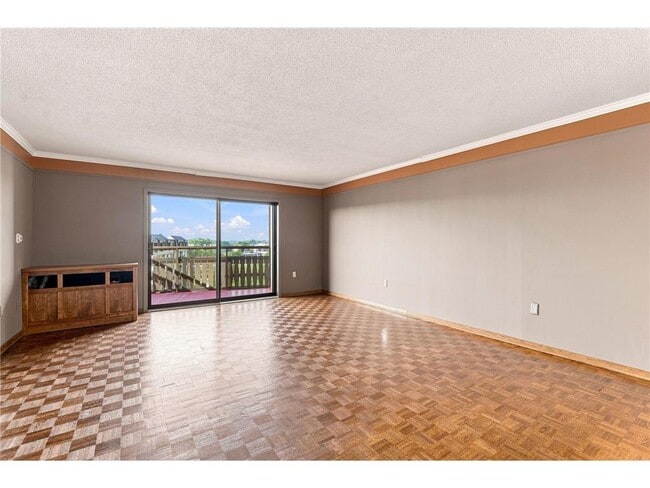 Photo - 400 Groveland Ave Unit 708