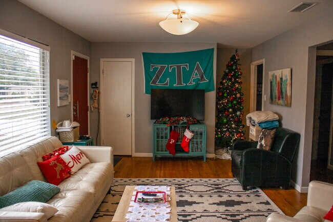 Photo - Charming 2-bedroom