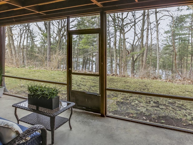 Patio. - Lake Forest Apartment Homes