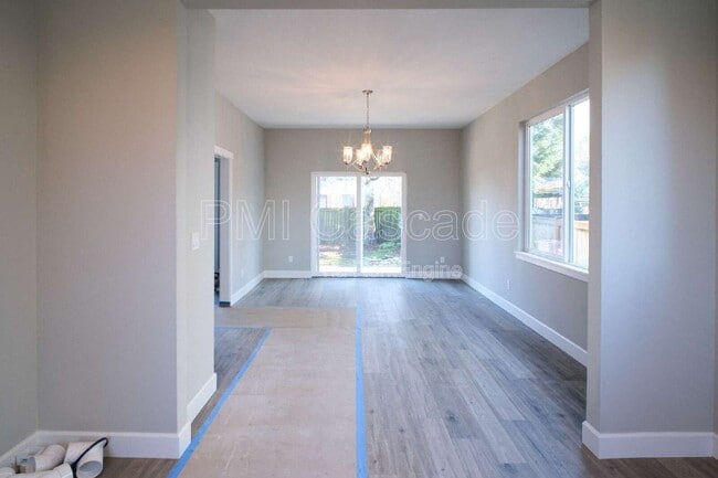 Photo - 933 S Sprague Ave