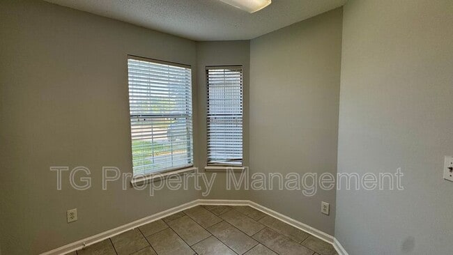 Photo - 11766 White Horse Rd