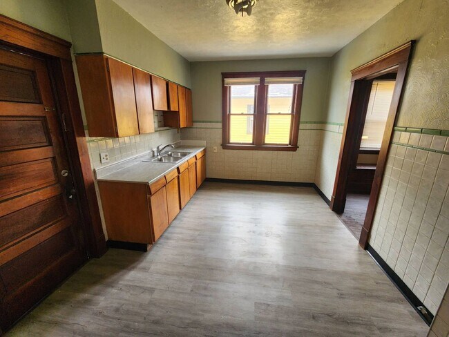 Photo - 2954 E 67th St Unit UP  - 2954 E 67th St