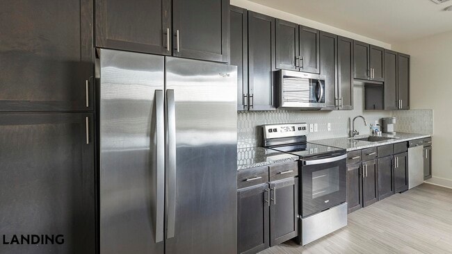 Photo - 5200 White Settlement Rd Unidad 2206