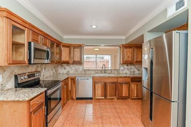 Photo - 7375 Antoine Dr Rental