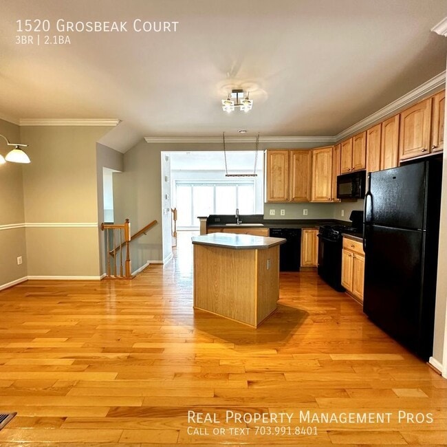 Photo - 1520 Grosbeak Ct