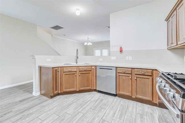 Photo - 8006 Montague Manor Ln