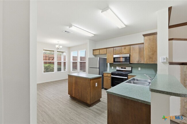 Photo - 2215 Dry Creek Dr Unit 516