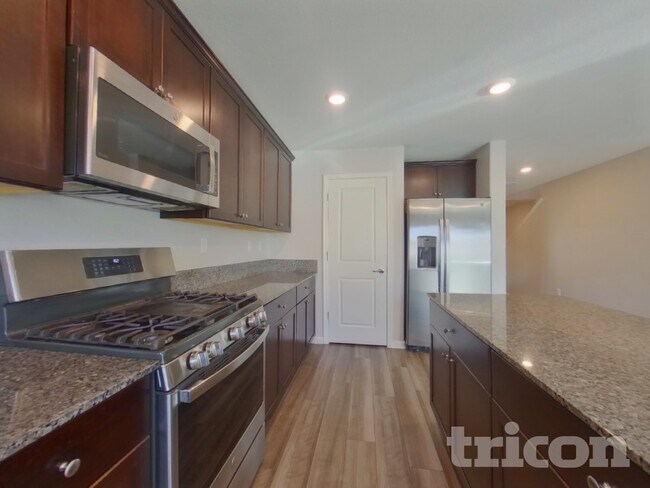 Photo - 8948 Elk Ravine Dr