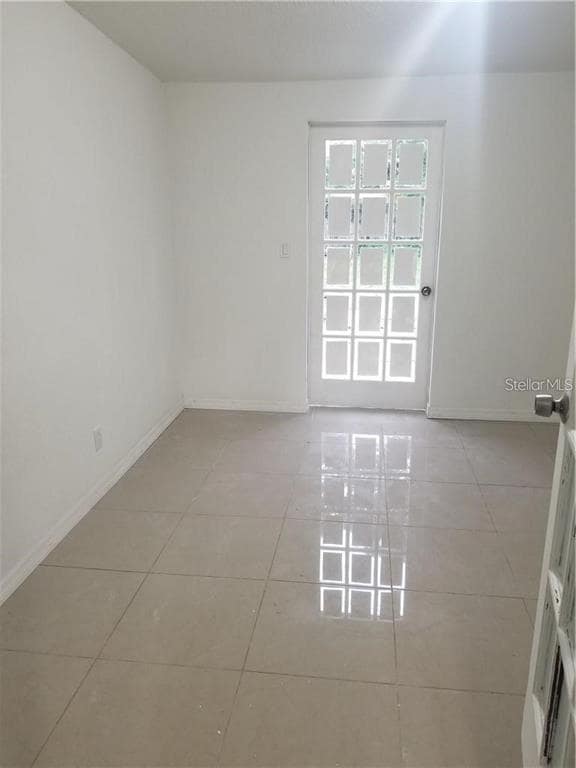 Photo - 11505 Churchill St