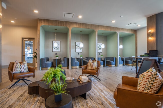 Club House - Nova River District