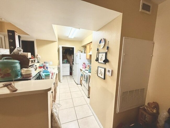 Photo - Two bedroom and two bathroom condo with lakeview balcony