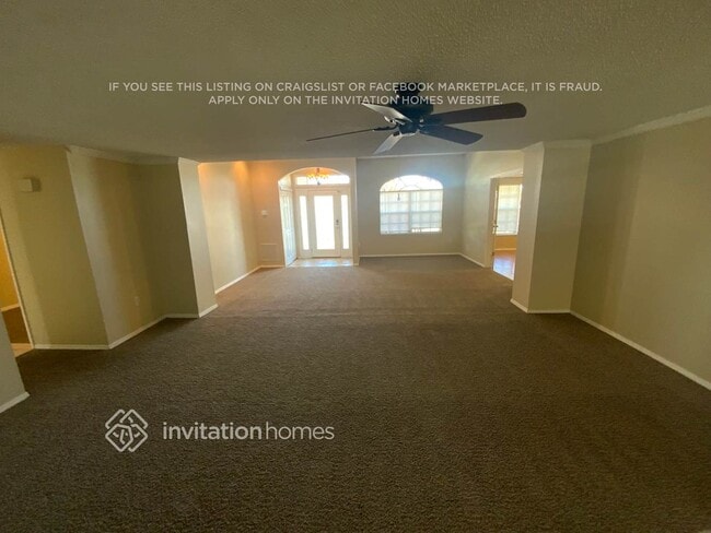 Photo - 178 Sandhurst Dr