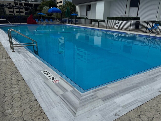 Photo - 801 Brickell Bay Dr Unit 871