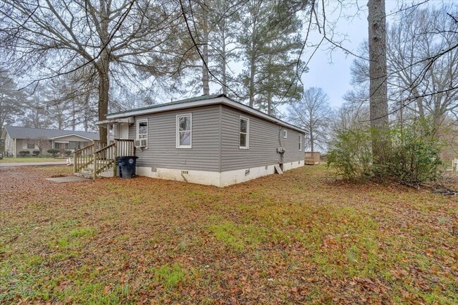 Building Photo - 1615 Heather St Unit 1