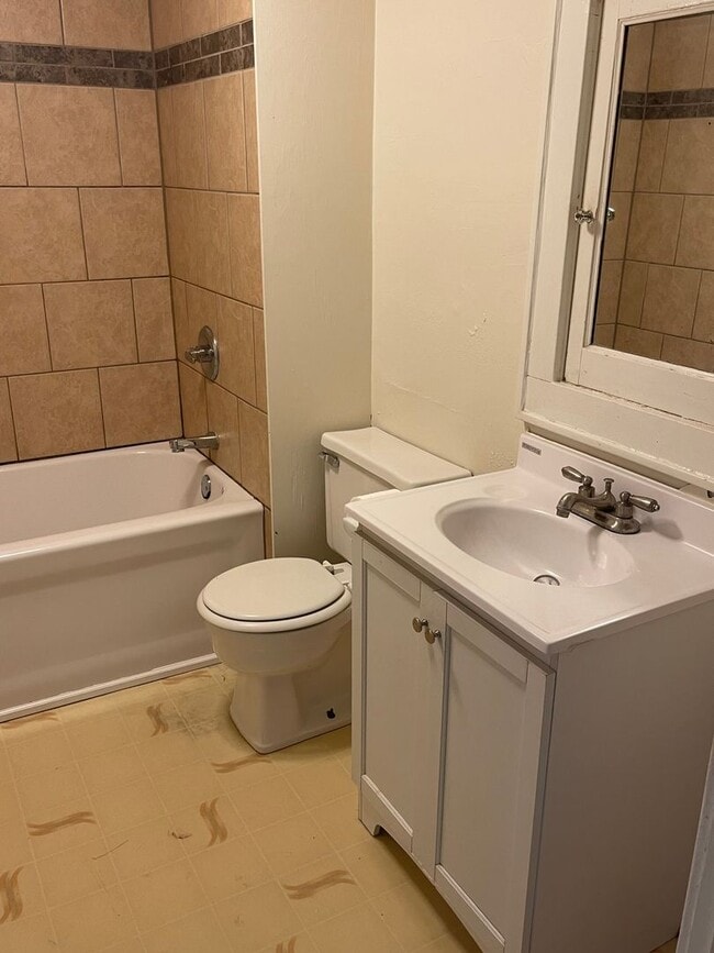 Photo - 734 Wright St Unit Wright, 734