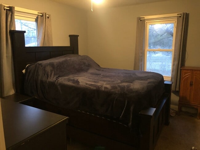 Photo - 3 BR 1 Bath New Haven!