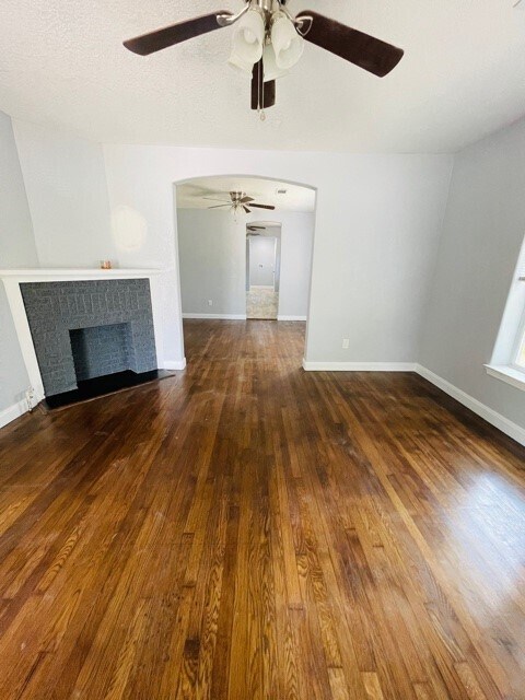 Photo - 6950 Avenue L Casa