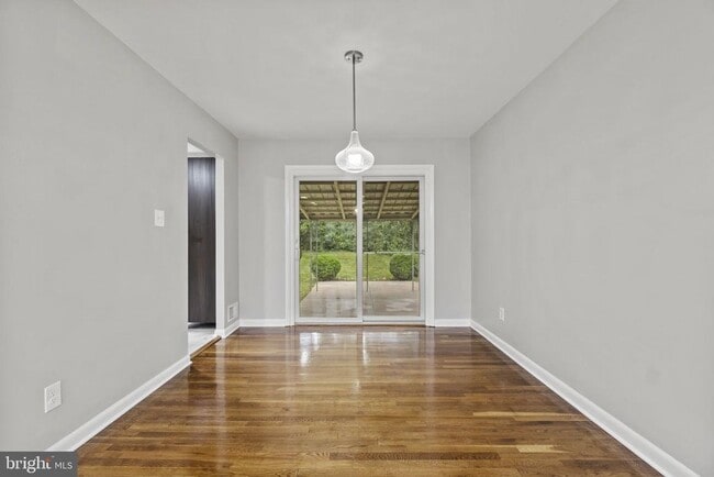 Photo - 1110 Chiswell Ln