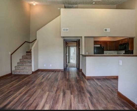 Kings Crest Townhomes
