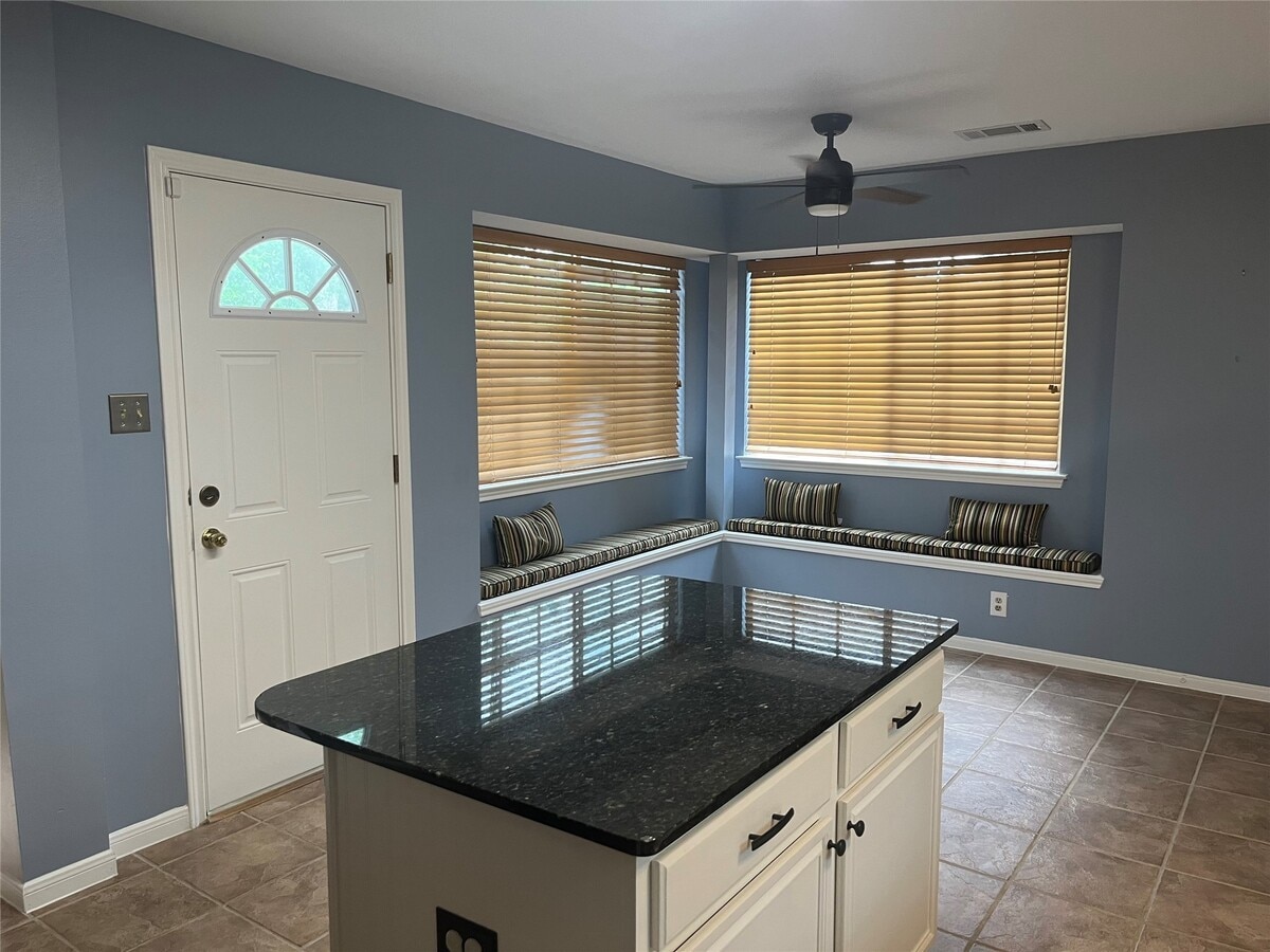 Photo - 11302 Meadowchase Dr