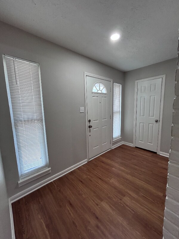 Photo - 29502 Raestone St