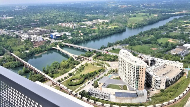 Photo - 301 West Ave. Unidad Suite 4900