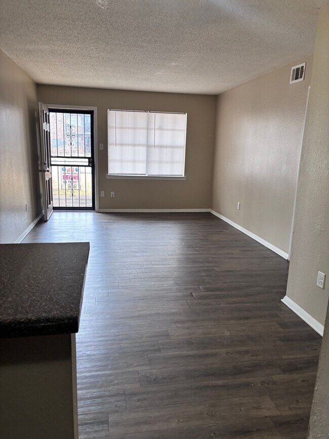 Photo - The Summereast